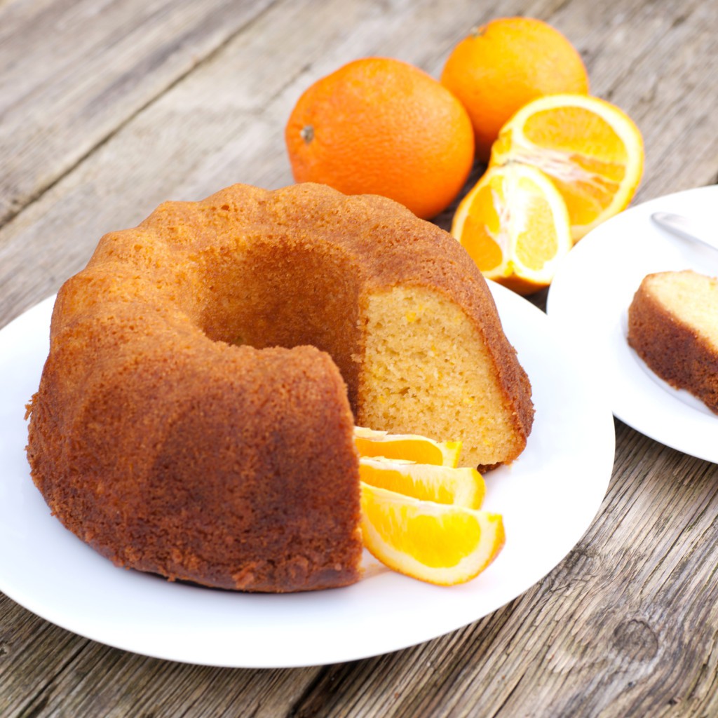 Eenvoudige sinaasappelcake
